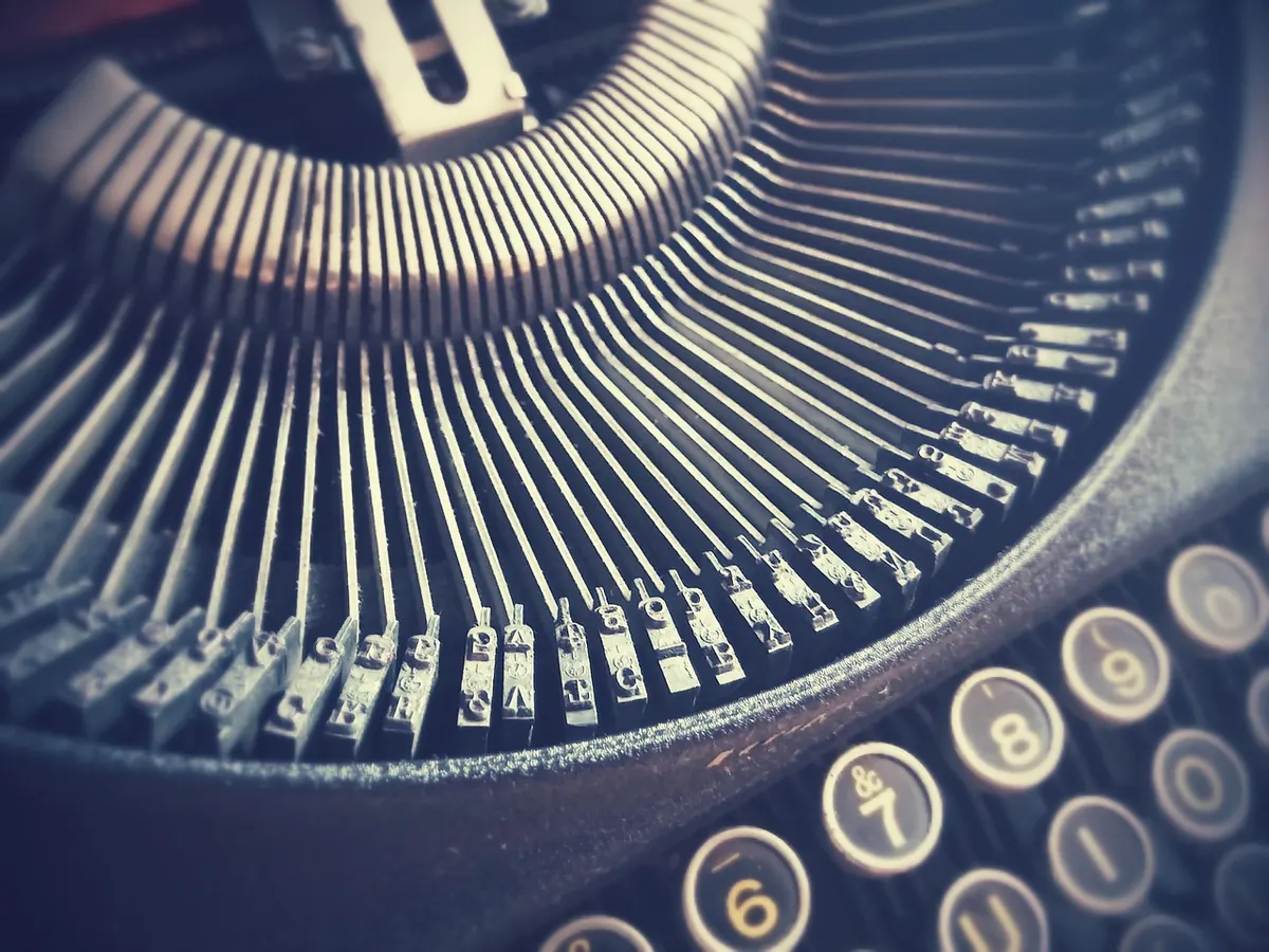 Five Common Mistakes in Dialogue Tags and How to Fix Them